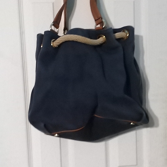 Mk bucket tote - Picture 3 of 3